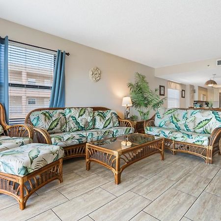 401 Beach Place Condos St. Pete Beach Exterior foto